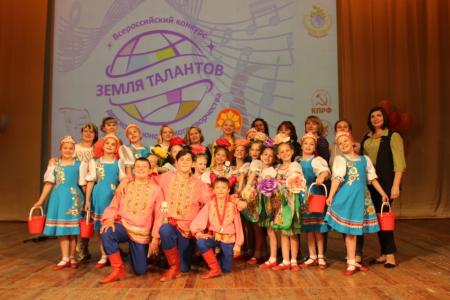 В день защиты детей в Волгограде состоялся финал областного смотра-конкурса детского  и юношеского  творчества «Юные патриоты» имени А.В. Апариной