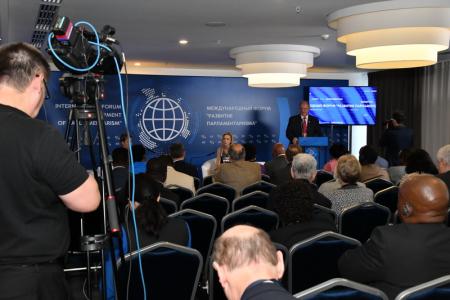 Г.А. Зюганов: Парламентариям надо максимально консолидировать свою деятельность