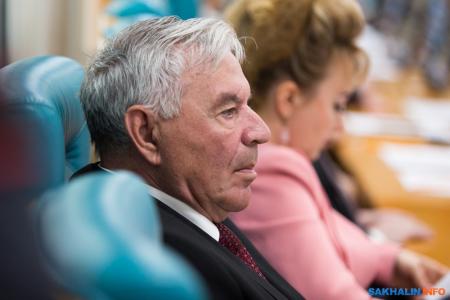 Кого финансирует сахалинский бюджет?