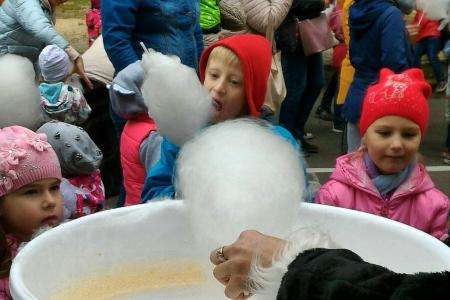 Нижегородская область. При поддержке В.Н. Блоцкого организован детский праздник в городе Дзержинске