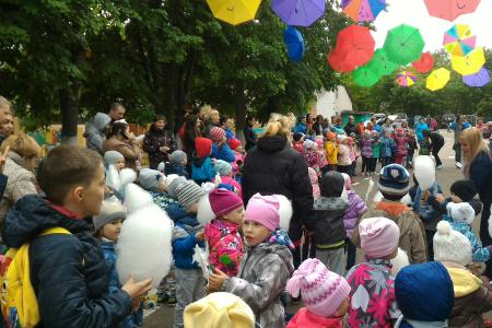 Нижегородская область. При поддержке В.Н. Блоцкого организован детский праздник в городе Дзержинске