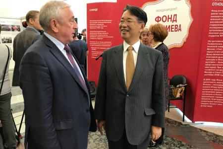Николай Харитонов: Фракция КПРФ приветствует выставку совместных российско-японских проектов в Государственной Думе