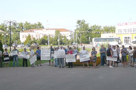 Небывалое количество жителей Белгородской области  приняло участие в митингах КПРФ против пенсионной реформы