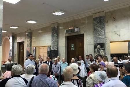 Тульский обком КПРФ организовал в городе Новомосковске выставку "Дети войны" 