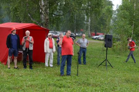 В Репьево открылась 7-я Спартакиада Новосибирского областного комитета КПРФ