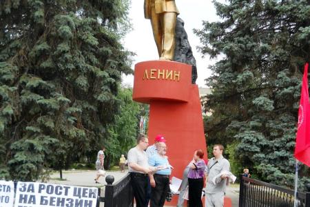 В Саратовской области нарастает вал народной борьбы