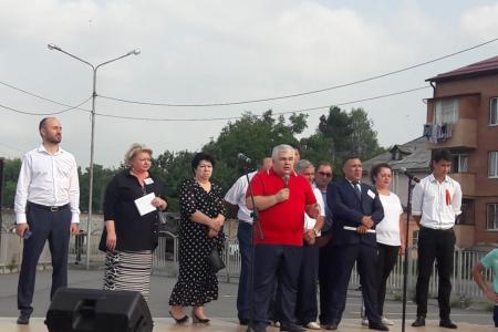 Огромное количество жителей Северной Осетии приняли участие в митинге против пенсионной реформы