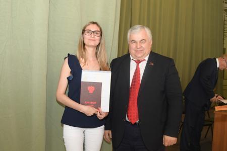 Казбек Тайсаев поздравил выпускников МАДИ с окончанием института и вручил им дипломы
