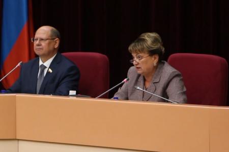 Первый секретарь Саратовского обкома КПРФ Ольга Алимова: Дольщиков нужно защищать! Но в законе должно быть четко все прописано, и таким его принимать нельзя!