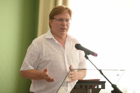 Интернет и социальные сети - безграничные возможности для левого движения России