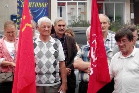 Кировская область. Жители Котельнича вышли на акцию против повышения пенсионного возраста