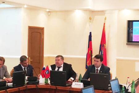 Олег Лебедев провёл в Орле экологический круглый стол, посвященный законопроекту об органическом земледелии и производстве экологически чистых продуктов питания