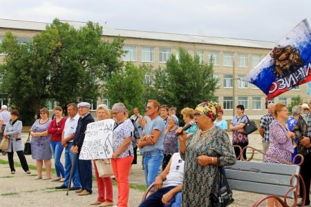 Саратовская область, п.г.т. Озинки: Мы против повышения пенсионного возраста!