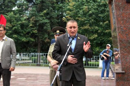 В Чебоксарах состоялась встреча депутатов-коммунистов с избирателями