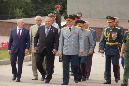 Есть такая профессия - Родину защищать! Депутат Госдумы Сергей Гаврилов поздравил 20-ю гвардейскую Краснознаменную общевойсковую армию с юбилеем