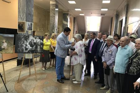 Тульский обком КПРФ организовал в городе Новомосковске выставку "Дети войны" 