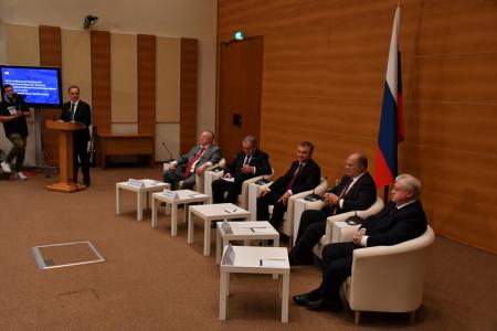 Г.А. Зюганов: Если нынешняя политика будет продолжена, страну ждет геополитический коллапс