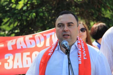 В Симферополе стартовала Всекрымская акция протеста