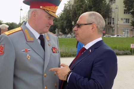 Есть такая профессия - Родину защищать! Депутат Госдумы Сергей Гаврилов поздравил 20-ю гвардейскую Краснознаменную общевойсковую армию с юбилеем