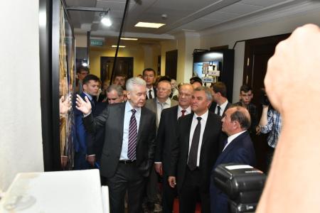 «Это суперсовременный город!». Г.А. Зюганов выступил в Госдуме на открытии выставки, посвященной Москве