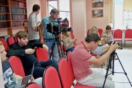 Казань. В Татарстанском рескоме КПРФ прошла пресс-конференция