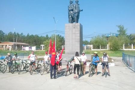 Республика Саха (Якутия). 100-летию комсомола — 100 километров