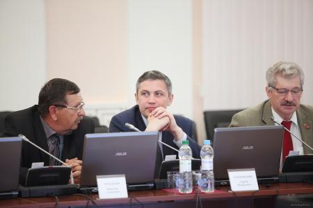 Псковская область. Депутаты «Единой России» единогласно поддерживают пенсионную реформу