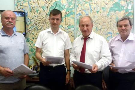 В Мосгоризбирком поданы документы по референдуму КПРФ против пенсионной реформы