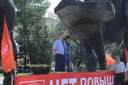 Многотысячные митинги протеста в Нижегородской области
