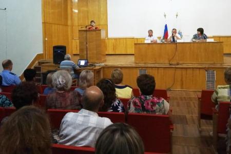 Первый секретарь Саратовского обкома КПРФ Ольга Алимова выступила на активе Новобурасского района