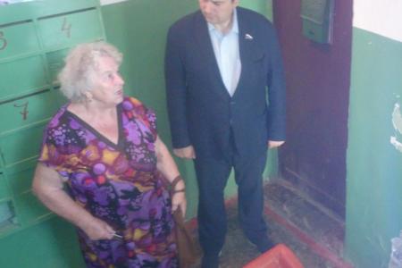 Олег Лебедев провел встречу с избирателями во Владимире