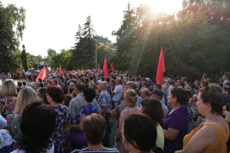 Саратовская область. В Балаково прошел митинг против повышения пенсионного возраста