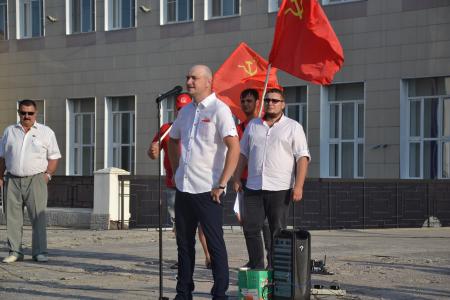 В Астрахани прошел митинг против пенсионной реформы 