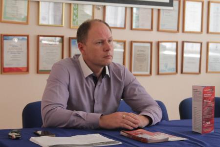 Кандидат в Губернаторы от КПРФ Аркадий Мурылёв встретился с трудовыми коллективами Псковской области