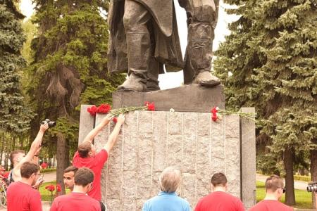 Красным велопробегом по капитализму!