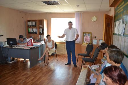 Калмыкия. Состоялись встречи кандидатов в депутаты от КПРФ с сельскими жителями