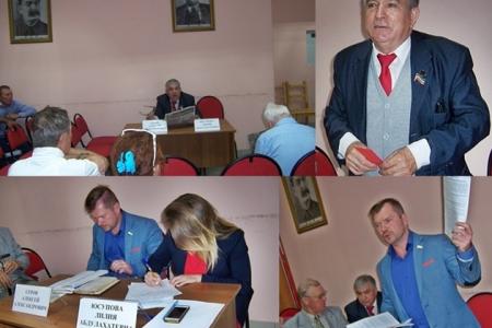 Республика Татарстан. Инициаторы по проведению референдума из КПРФ подготовили пакет документов для сдачи в избирком