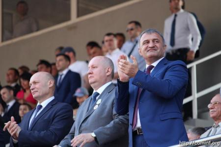 Казбек Тайсаев принял участие в праздновании десятилетия независимости Республики Южная Осетия