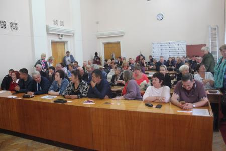 В Тюменской области избирком первой зарегистрировал подгруппу-спойлера по проведению референдума