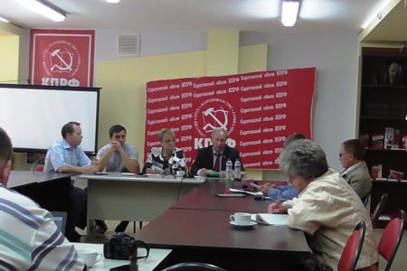 Валерий Рашкин и Ольга Алимова провели совместную пресс-конференцию в Саратовской области и посетили местное предприятие