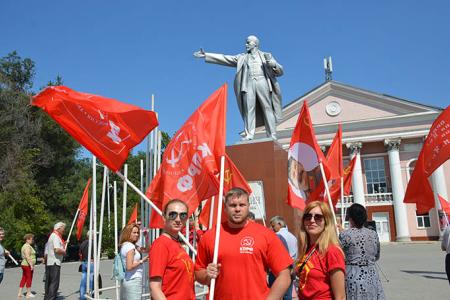 «Нет!» - правительству людоедов! Автопробег народного протеста в Ростовской области