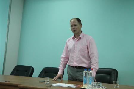 Кандидат в губернаторы Псковской области от КПРФ Аркадий Мурылёв встретился с рабочими крупнейшего Псковского технопарка
