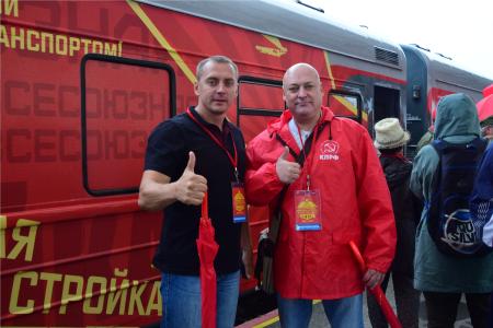 Первый секретарь Якутского рескома КПРФ В.Н. Губарев: «К 100-летию ВЛКСМ – конкретная забота о молодёжи»