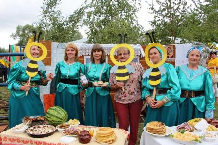 Саратовская область. Ольга Алимова приняла участие в юбилейных мероприятиях в Балтайском районе