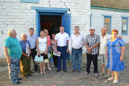 Калмыкия. Кандидаты-коммунисты встретились с избирателями в поселке Кегульта