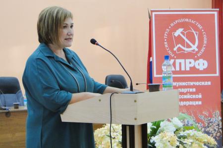 Максим Шевченко поддержал кандидата на пост губернатора Амурской области Татьяну Ракутину