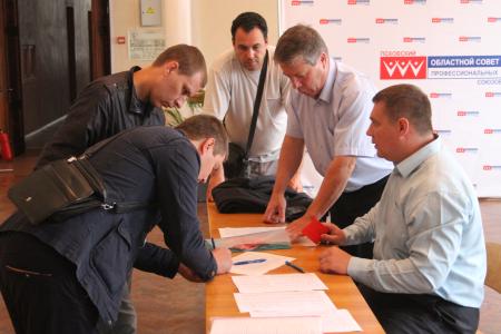 В Пскове прошло собрание инициаторов референдума против повышения пенсионного возраста
