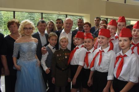 Зажигает звёзды фестиваль. Всероссийскому конкурсу детского и юношеского творчества «Земля талантов» - 5 лет