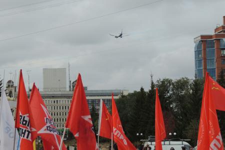 Лидер омских коммунистов Александр Кравец: «Мы будем стоять, пока не добьемся своего!»