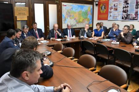 «Победителем на выборах губернатора Приморья является Андрей Сергеевич Ищенко»